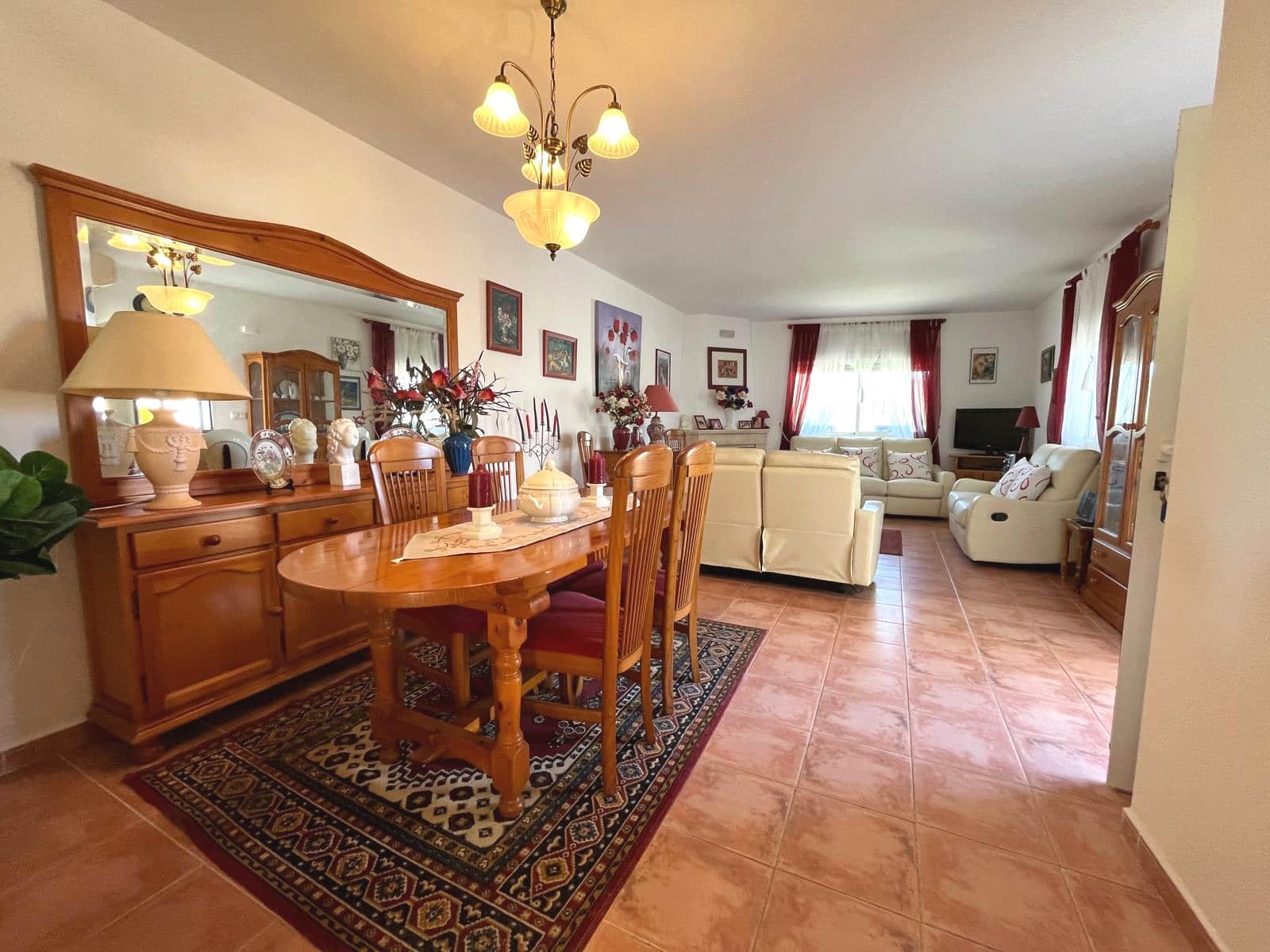 4 bedroom Semi-detached Villa for sale in Rafol de Almunia - € 285,000 (Ref: 9795768)