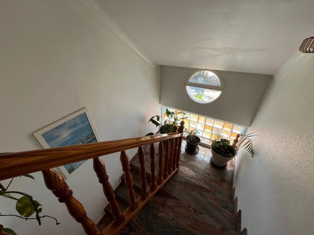 3 soveværelse Rækkehus til salg i Gandia med garage - € 449.000 (Ref: 9870353)