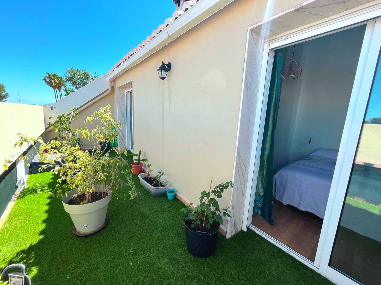 4 Zimmer Villa zu verkaufen in Gandia mit Garage - 415.000 € (Ref: 9870353)