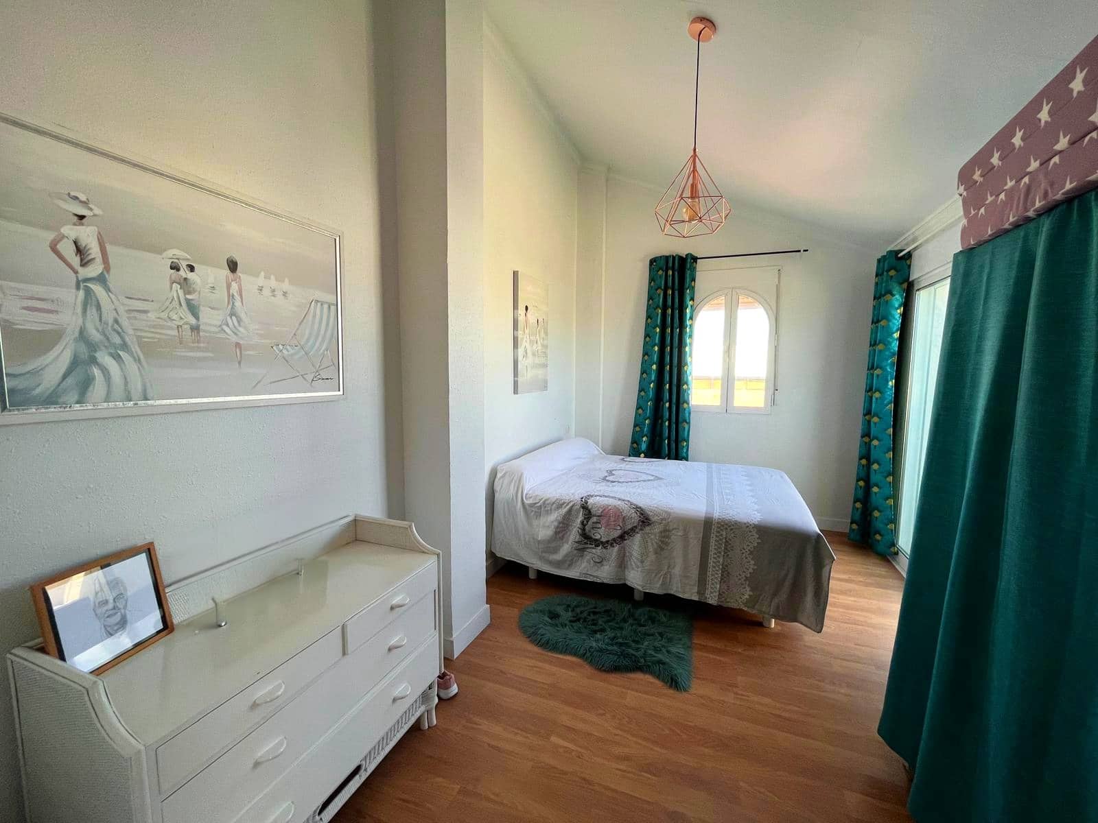 4 Zimmer Villa zu verkaufen in Gandia mit Garage - 415.000 € (Ref: 9870353)