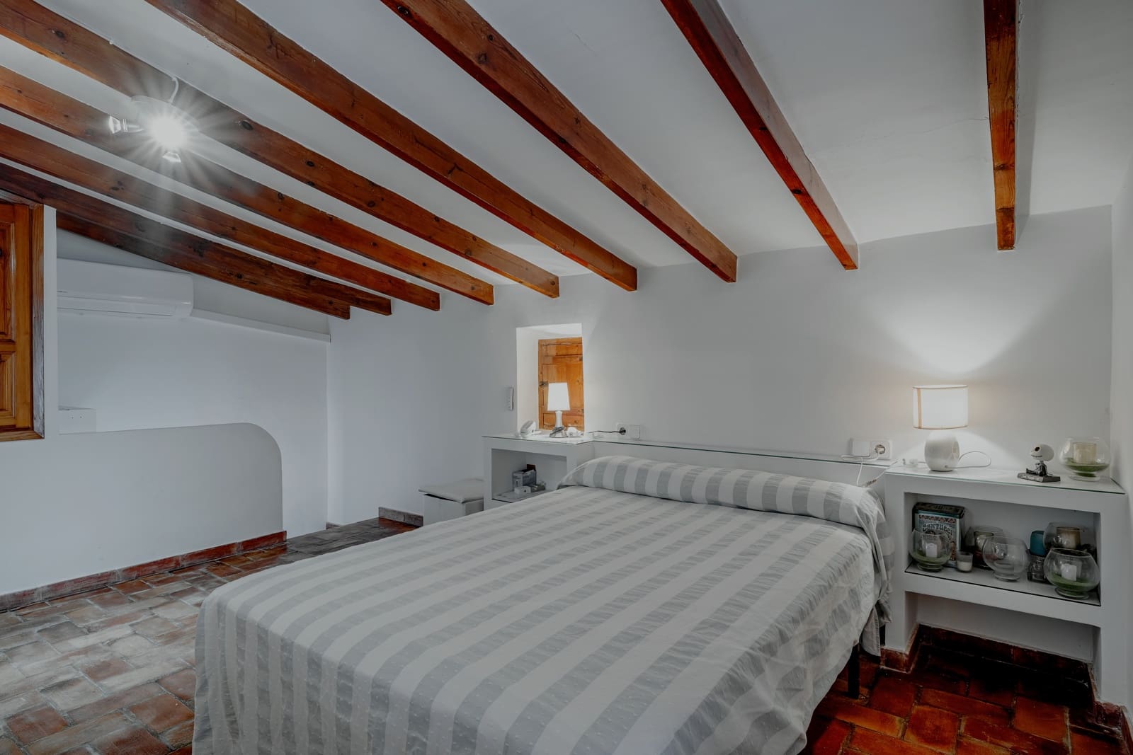 5 bedroom Finca/Country House for sale in Pego with pool garage - € 390,000 (Ref: 9870369)