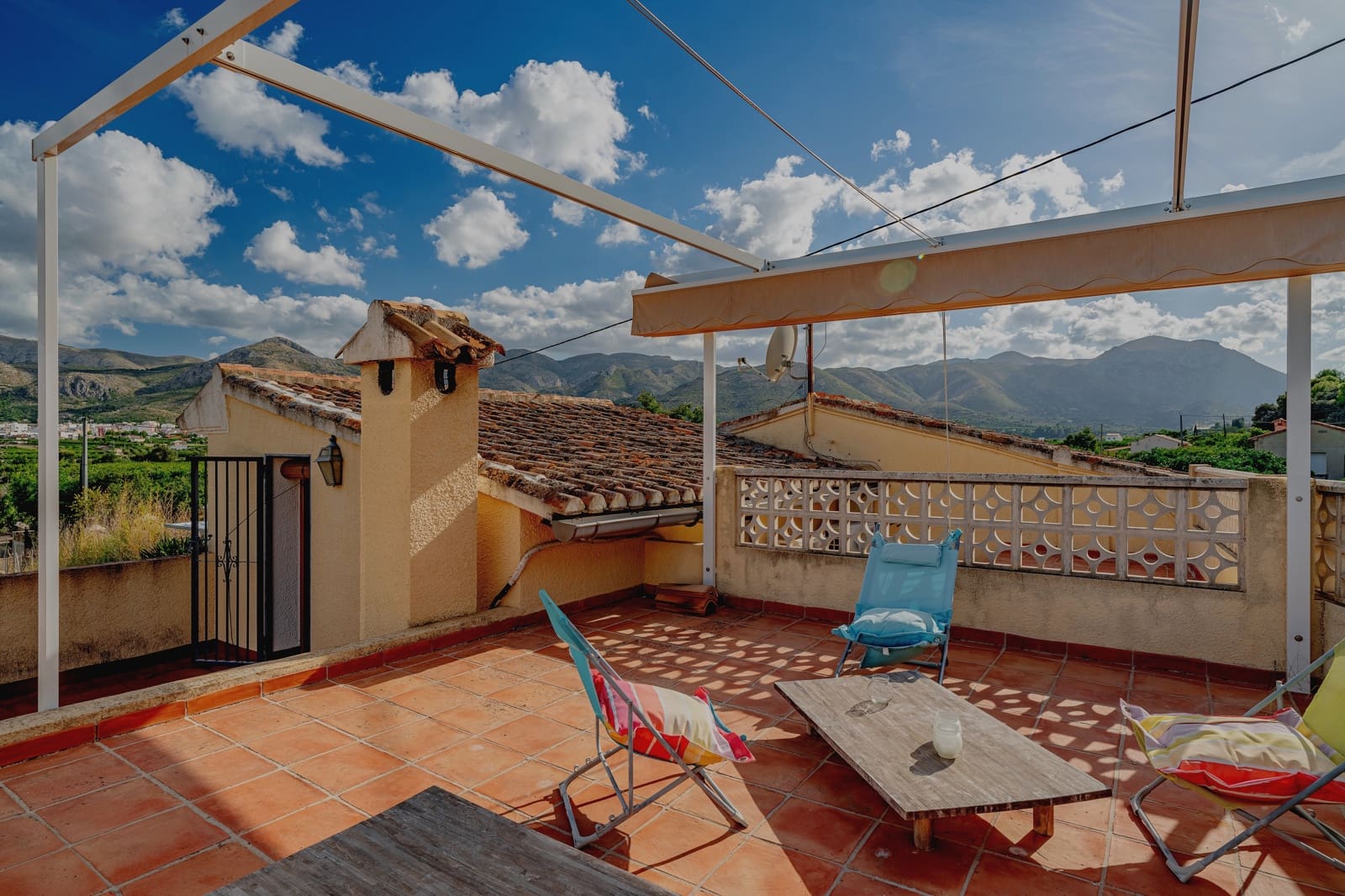 5 bedroom Finca/Country House for sale in Pego with pool garage - € 390,000 (Ref: 9870369)