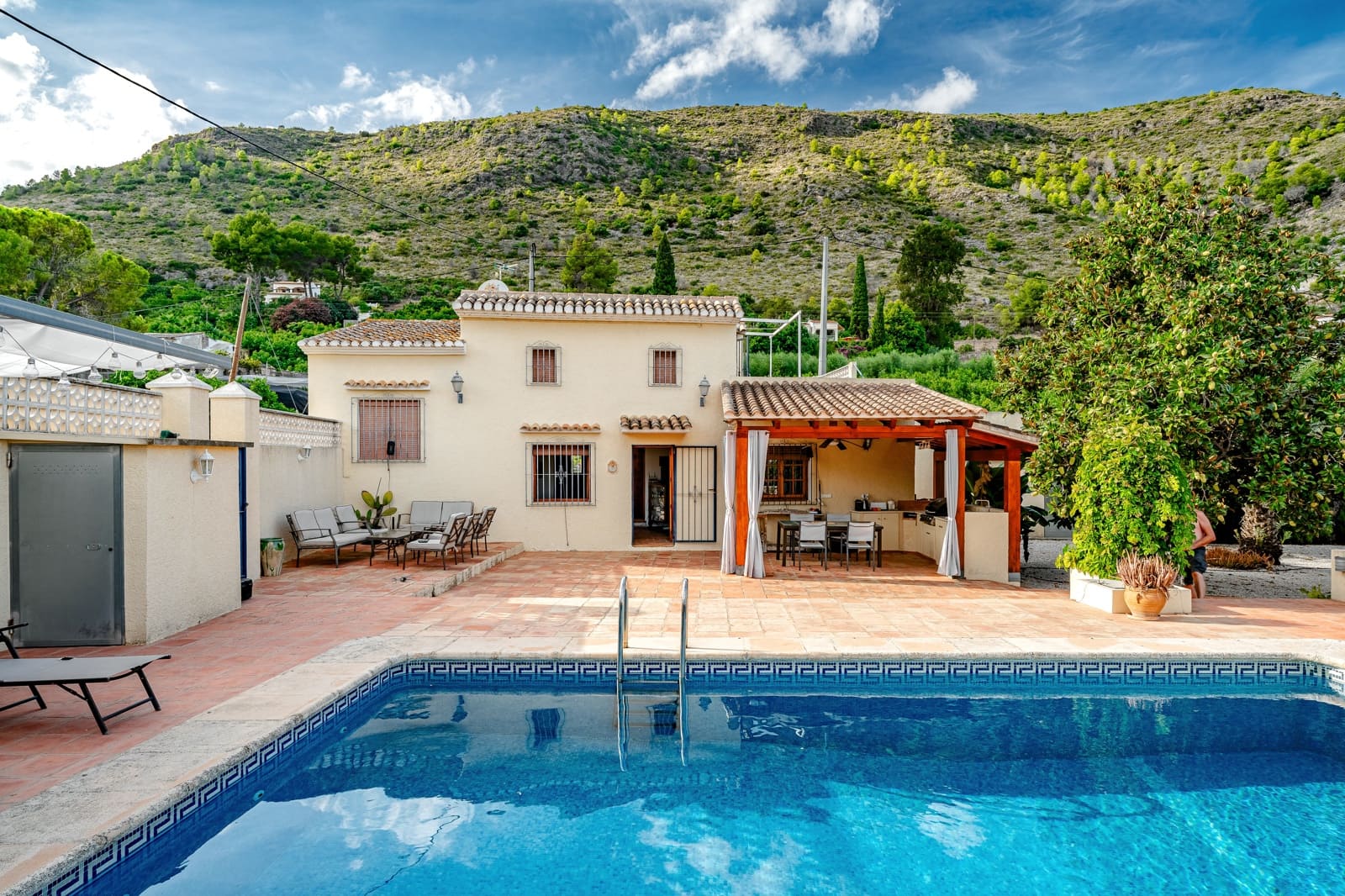 5 bedroom Finca/Country House for sale in Pego with pool garage - € 390,000 (Ref: 9870369)
