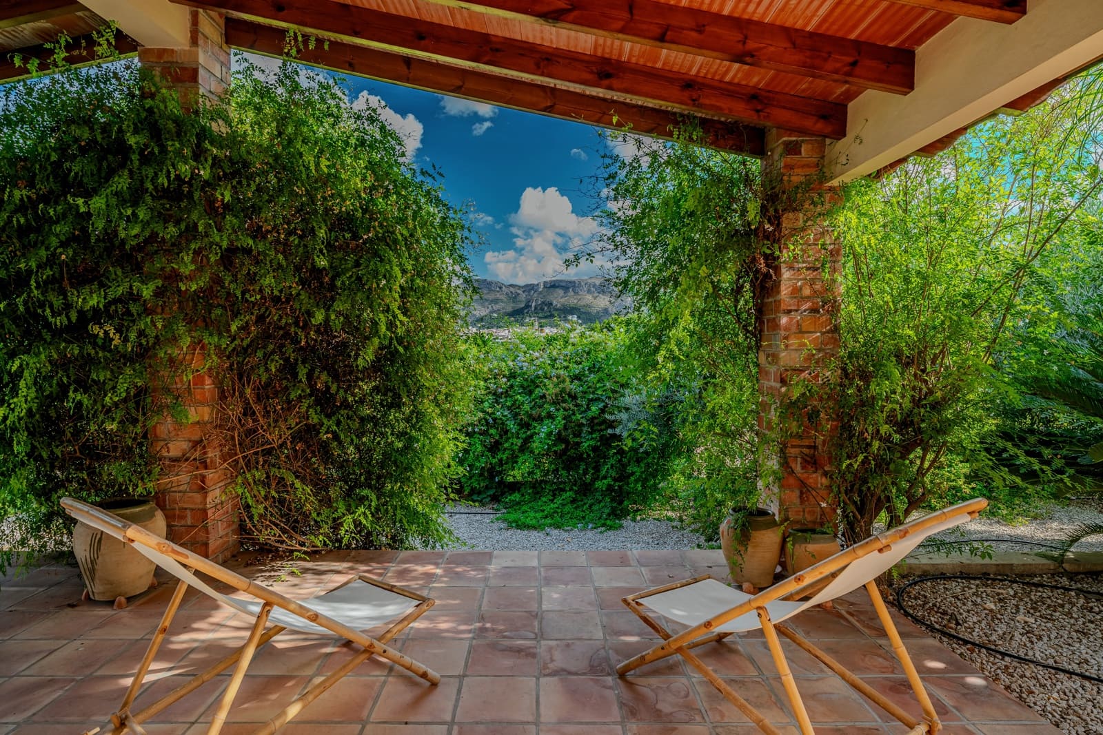 5 bedroom Finca/Country House for sale in Pego with pool garage - € 390,000 (Ref: 9870369)