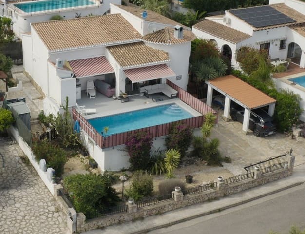 3 camera da letto Villa in vendita in Pego con piscina garage - 358.995 € (Rif: 9928665)