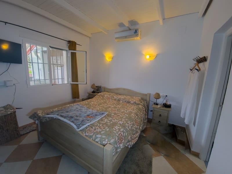 3 soveværelse Villa til salg i Pego med swimmingpool garage - € 369.000 (Ref: 9928665)