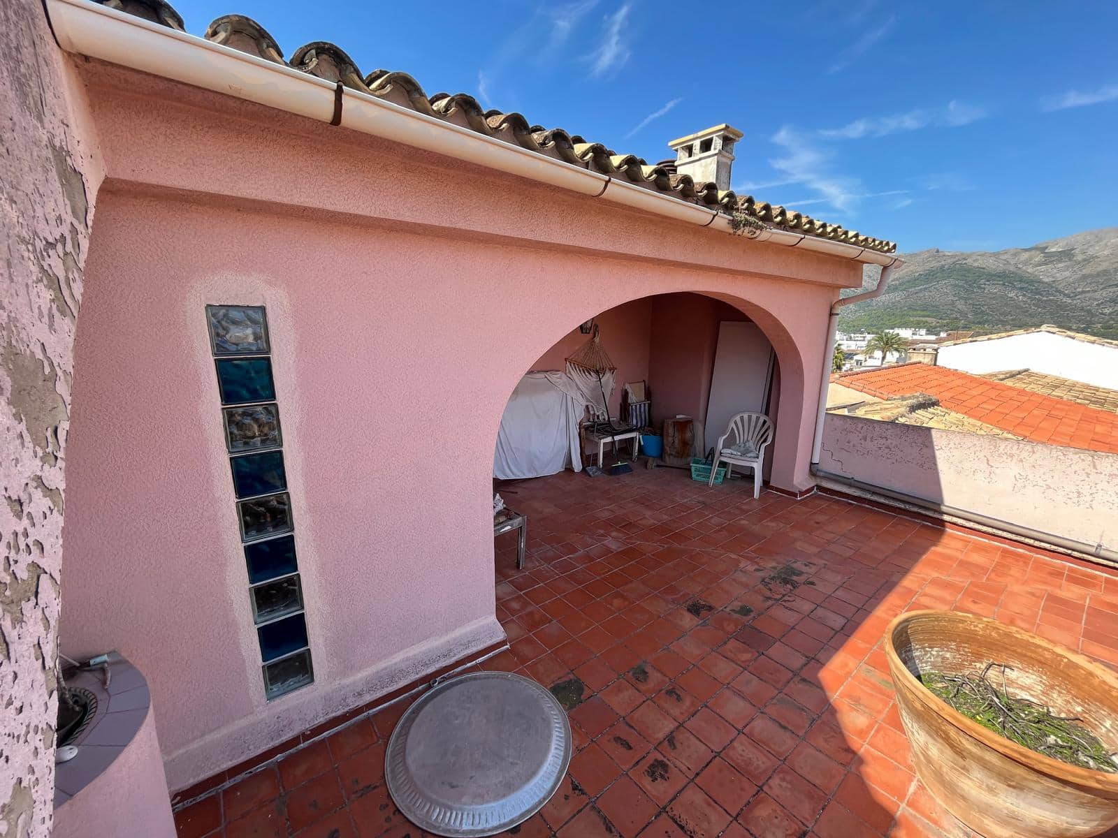6 quarto Casa em Banda para venda em Orba - 329 000 € (Ref: 9929989)