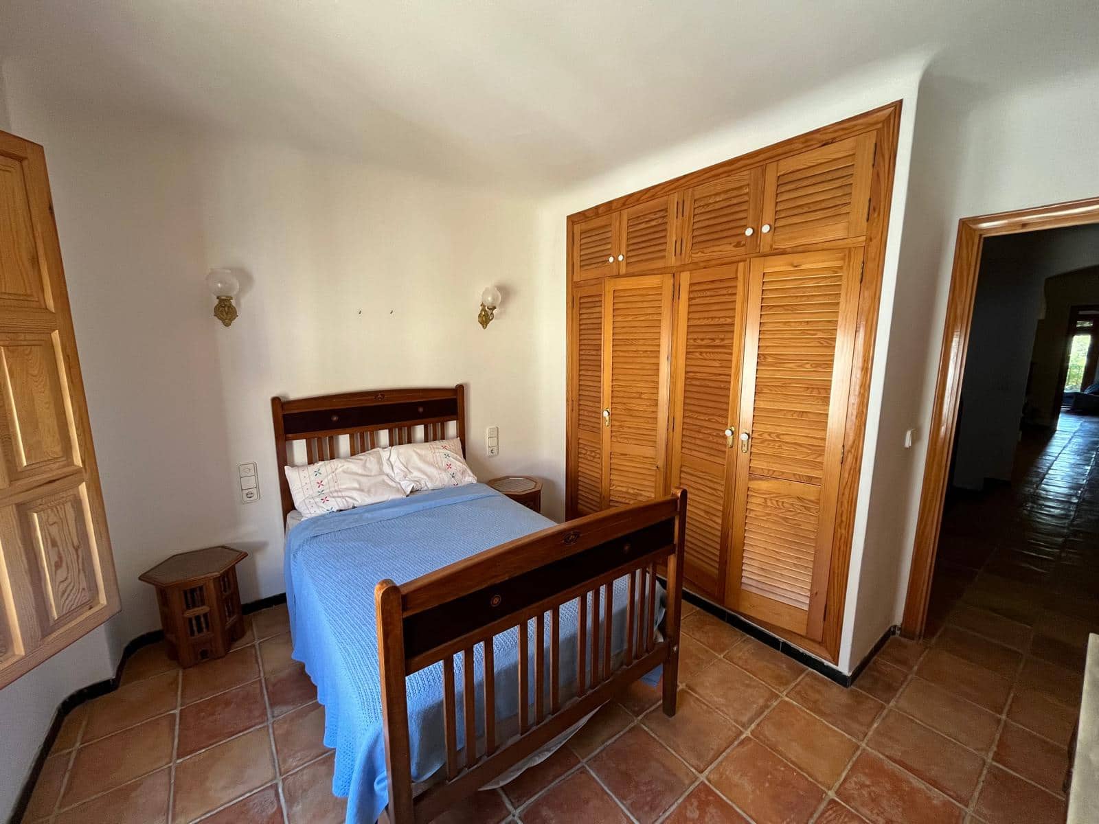 6 quarto Casa em Banda para venda em Orba - 329 000 € (Ref: 9929989)