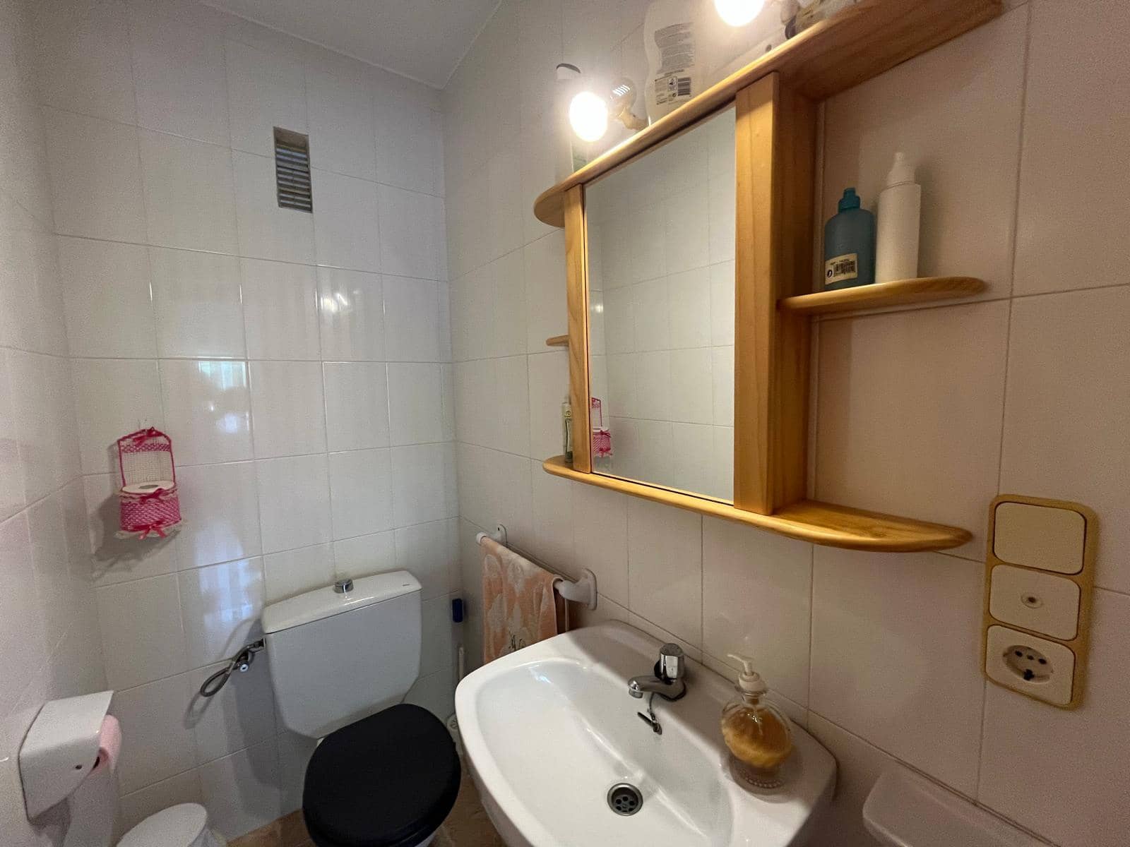 4 bedroom Villa for sale in Oliva with garage - € 279,900 (Ref: 9932671)