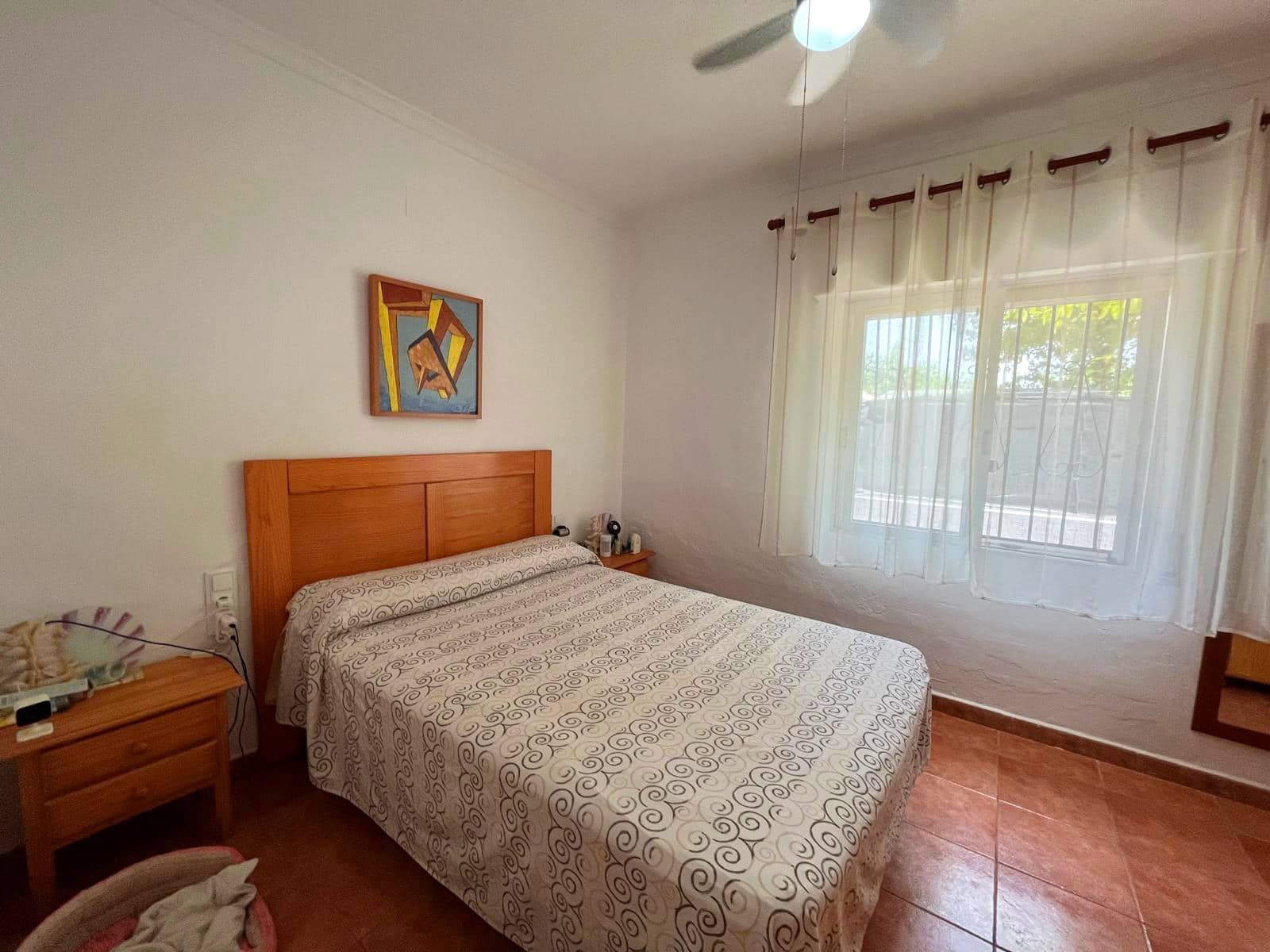 4 bedroom Villa for sale in Oliva with garage - € 279,900 (Ref: 9932671)