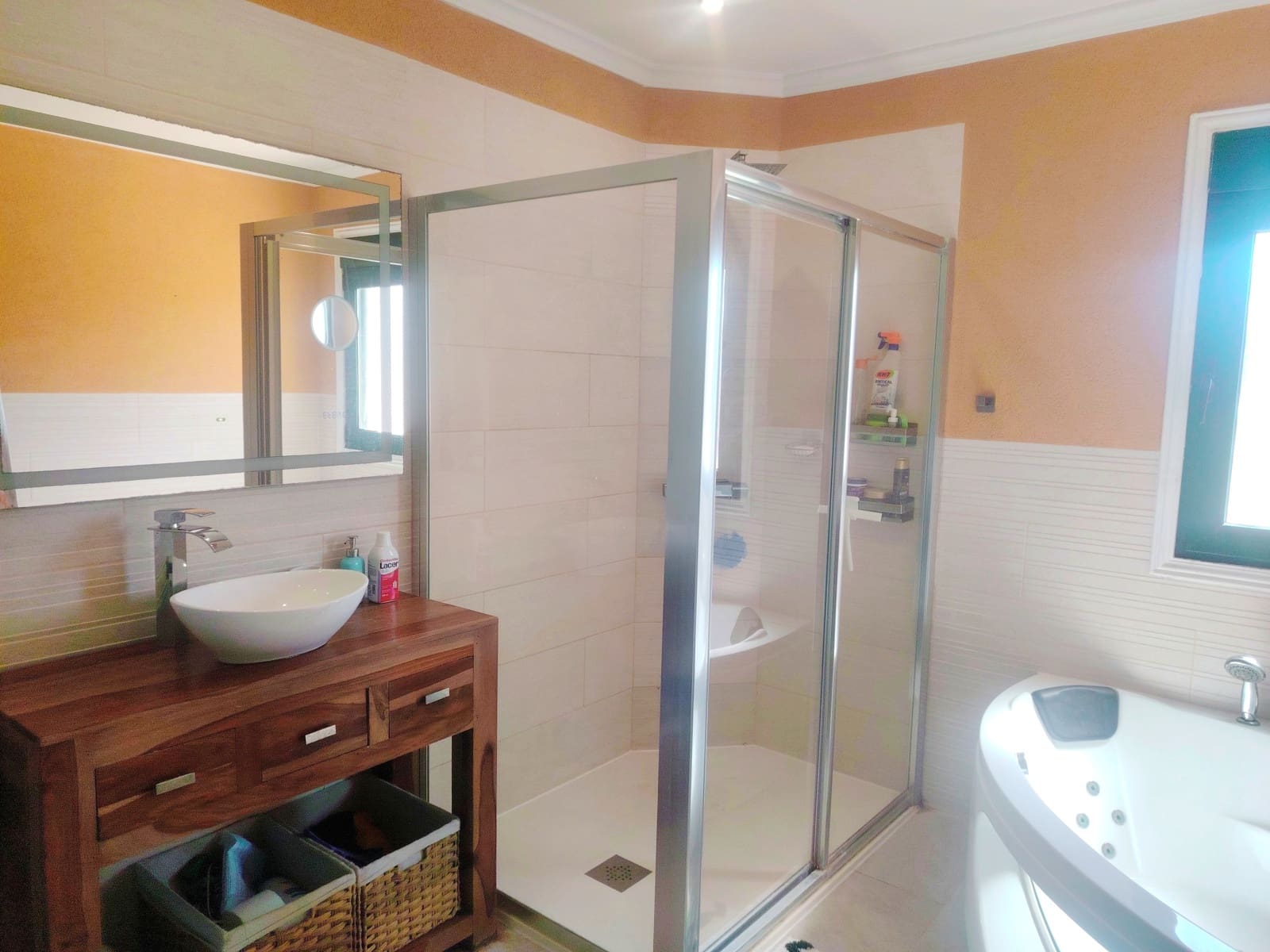 8 bedroom Villa for sale in Pedreguer with garage - € 849,000 (Ref: 9935703)