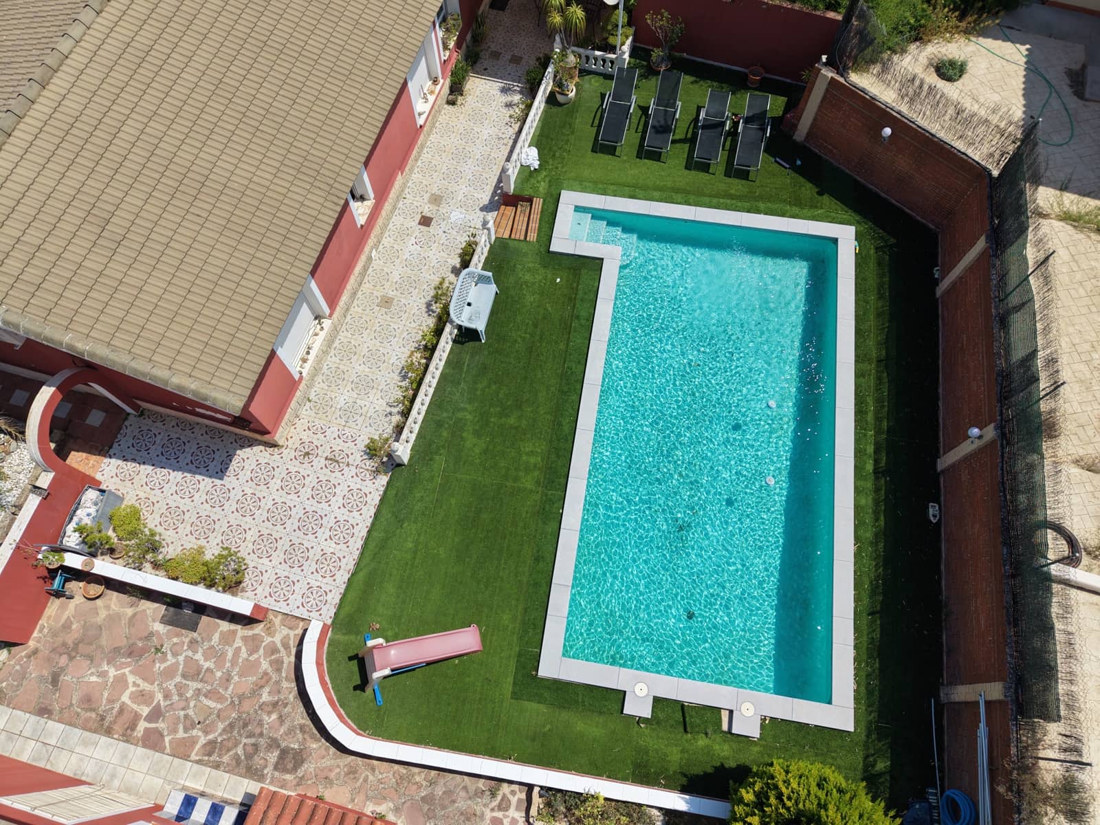 5 bedroom Villa for sale in Denia with pool garage - € 1,200,000 (Ref: 9939095)