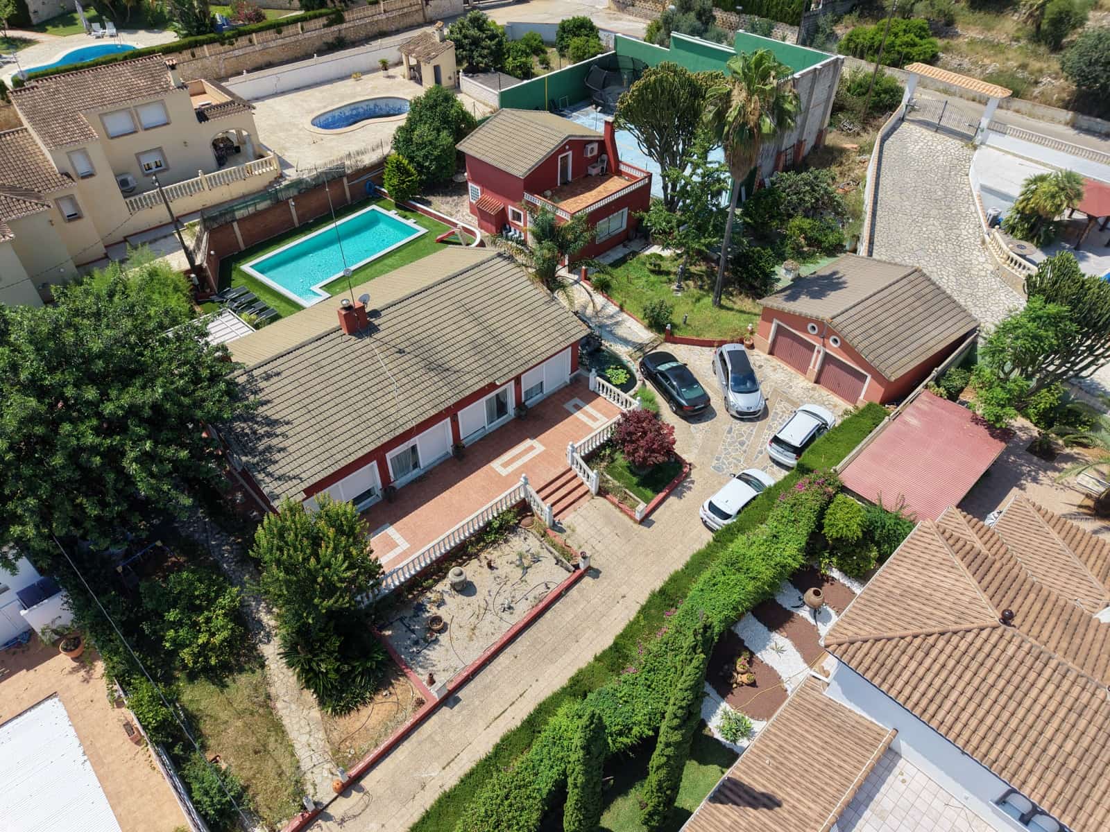 5 bedroom Villa for sale in Denia with pool garage - € 1,200,000 (Ref: 9939095)