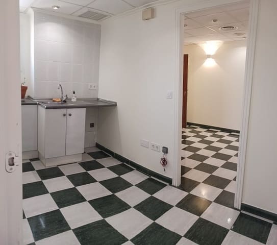 3 soveværelse Lejlighed til salg i Centro Urbano, Dénia med garage - € 384.997 (Ref: 9980163)