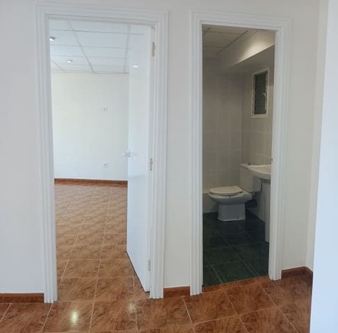 3 soveværelse Lejlighed til salg i Centro Urbano, Dénia med garage - € 384.997 (Ref: 9980163)