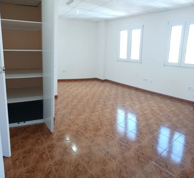 3 slaapkamer Appartement te koop in Denia met garage - € 340.000 (Ref: 9980163)