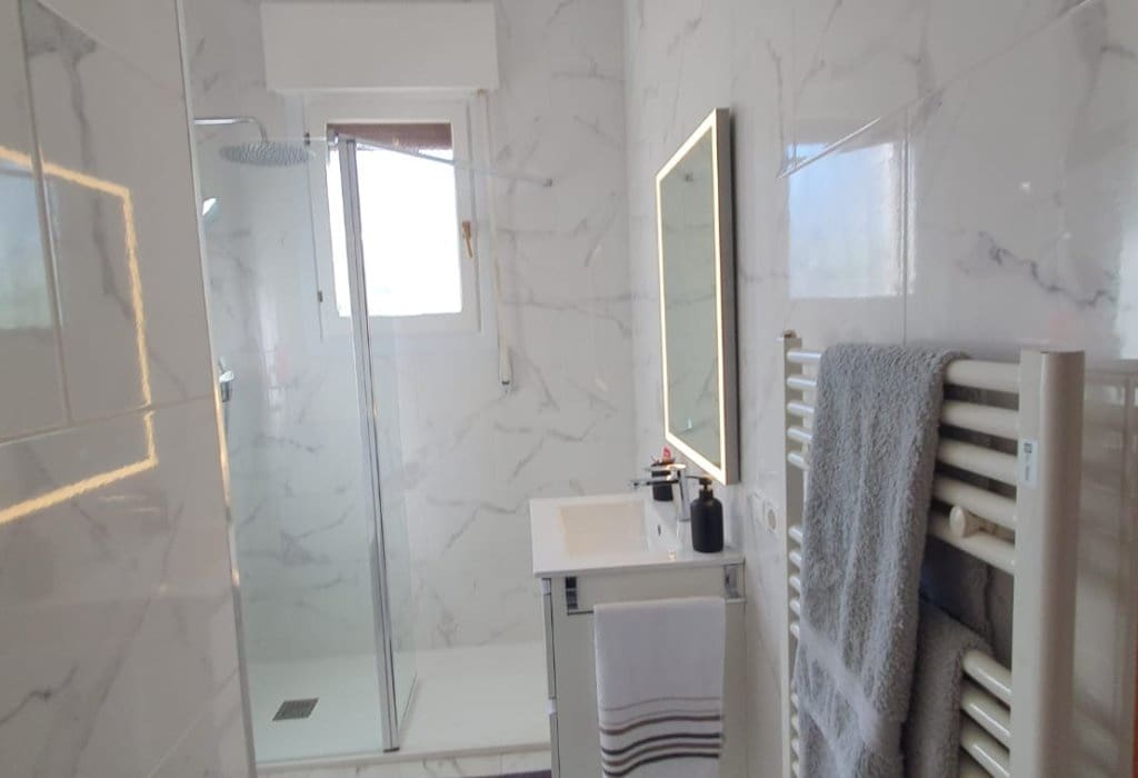 4 slaapkamer Villa te koop in Ciudad Quesada met zwembad garage - € 469.000 (Ref: 10001027)