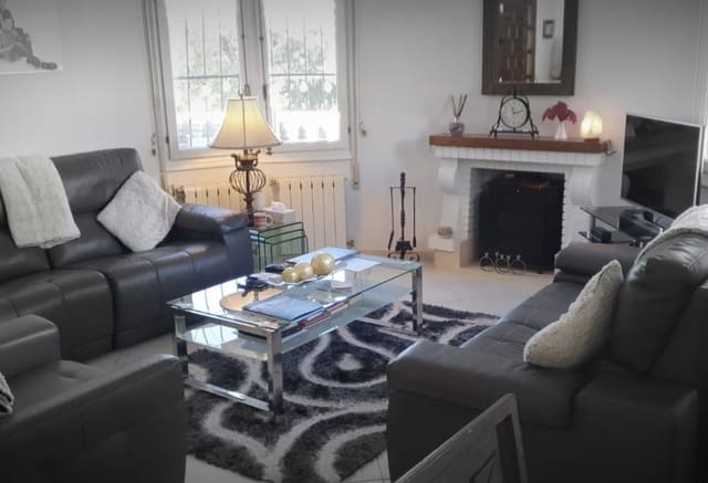 4 slaapkamer Villa te koop in Ciudad Quesada, Rojales met zwembad garage - € 469.000 (Ref: 10001027)
