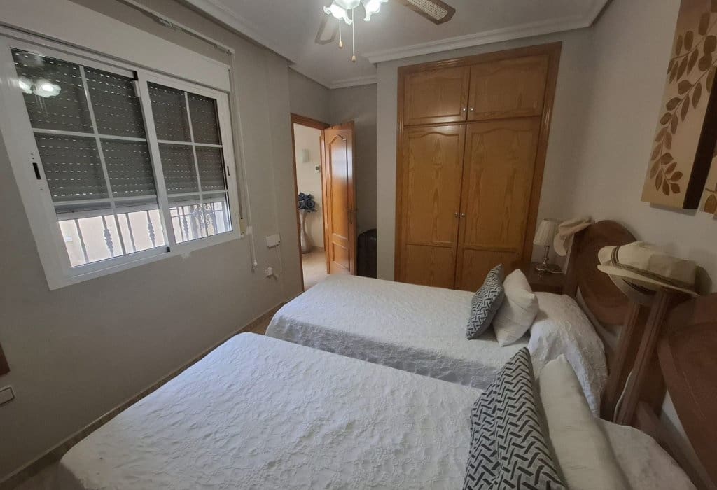 3 Zimmer Villa zu verkaufen in Guardamar del Segura mit Pool Garage - 338.500 € (Ref: 10070187)