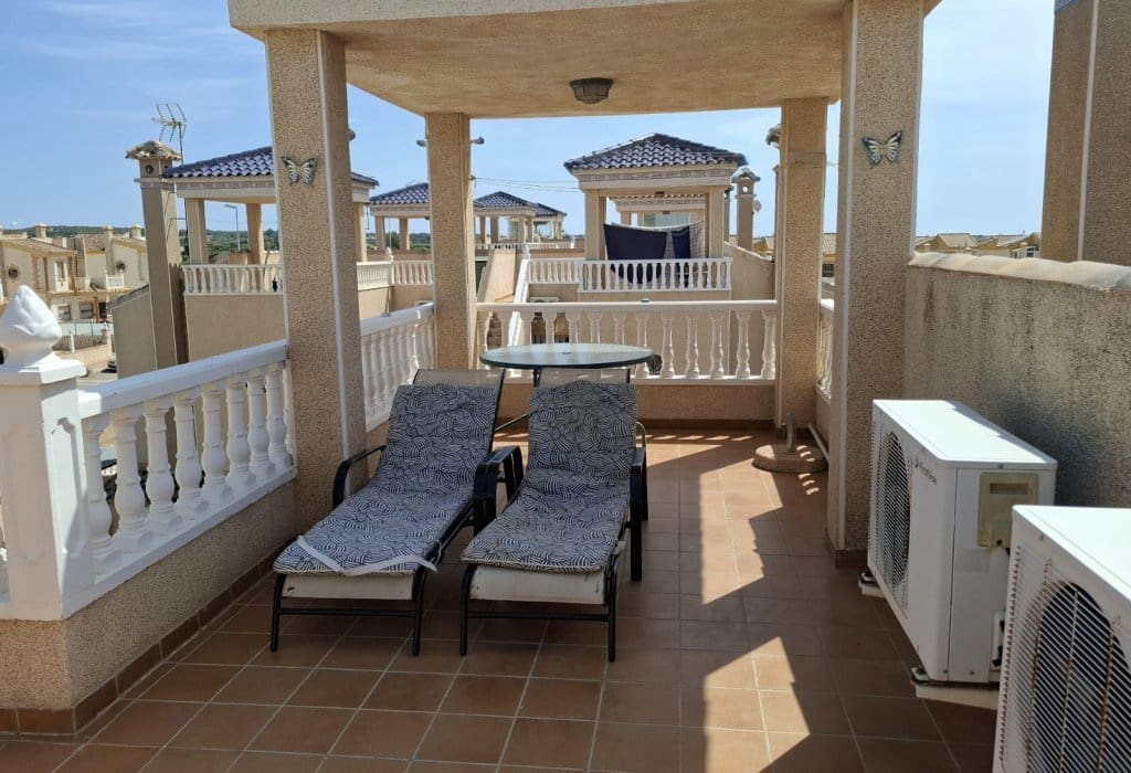 3 Zimmer Villa zu verkaufen in Guardamar del Segura mit Pool Garage - 338.500 € (Ref: 10070187)