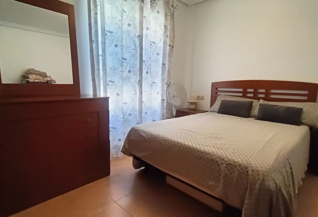 3 quarto Casa em Banda para venda em Guardamar del Segura com piscina garagem - 235 000 € (Ref: 10082152)