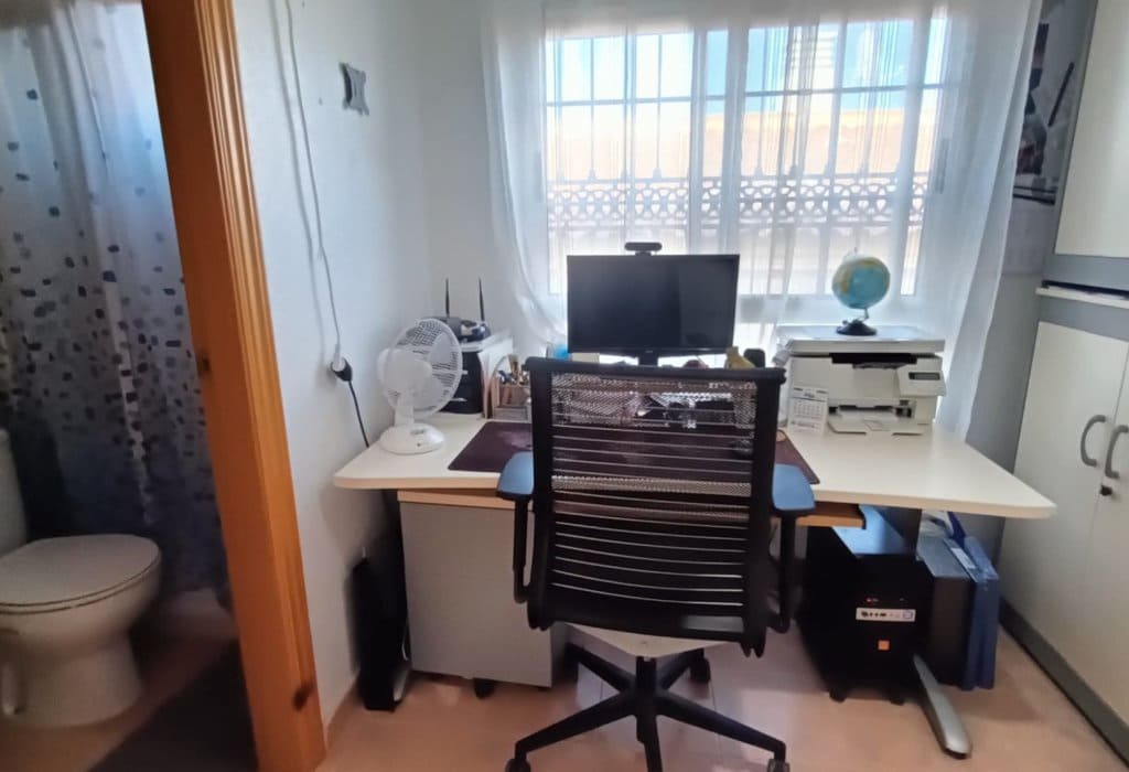 3 quarto Casa em Banda para venda em Guardamar del Segura com piscina garagem - 235 000 € (Ref: 10082152)