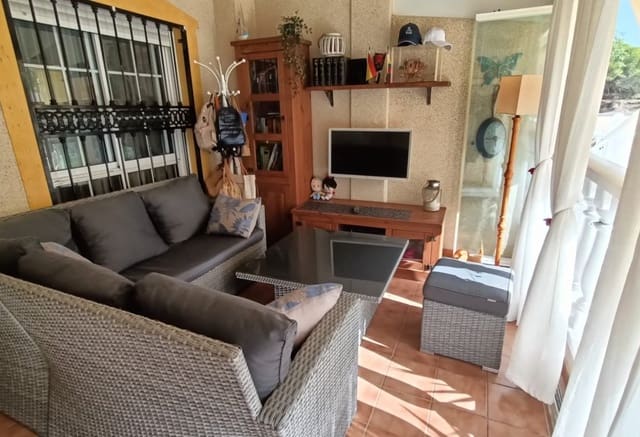 3 quarto Casa em Banda para venda em Guardamar del Segura com piscina garagem - 235 000 € (Ref: 10082152)