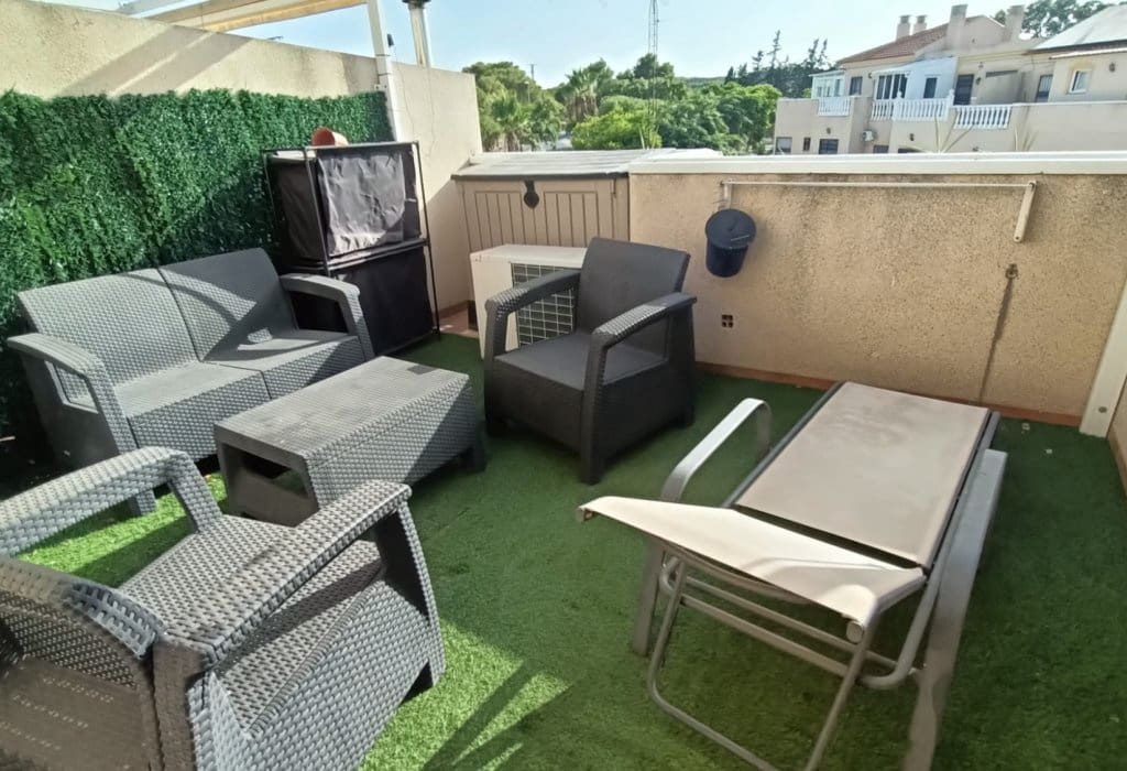3 quarto Casa em Banda para venda em Guardamar del Segura com piscina garagem - 235 000 € (Ref: 10082152)