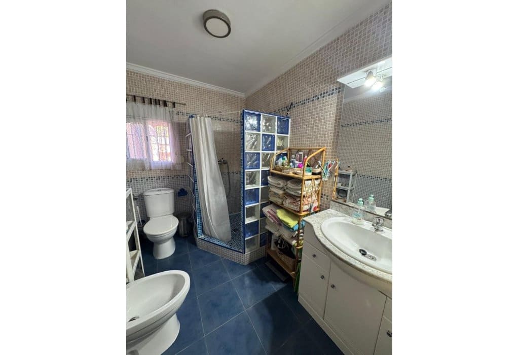 Villa/Maison à vendre à San Fulgencio avec piscine garage - 438 000 € (Ref: 10098896)