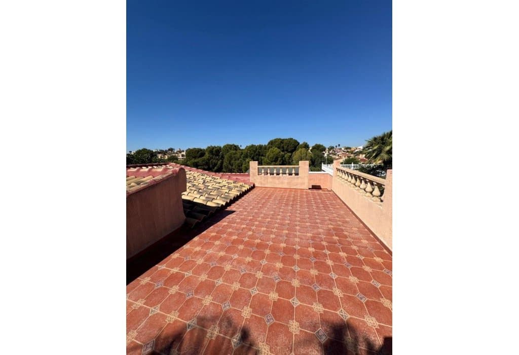 Villa/Maison à vendre à San Fulgencio avec piscine garage - 438 000 € (Ref: 10098896)