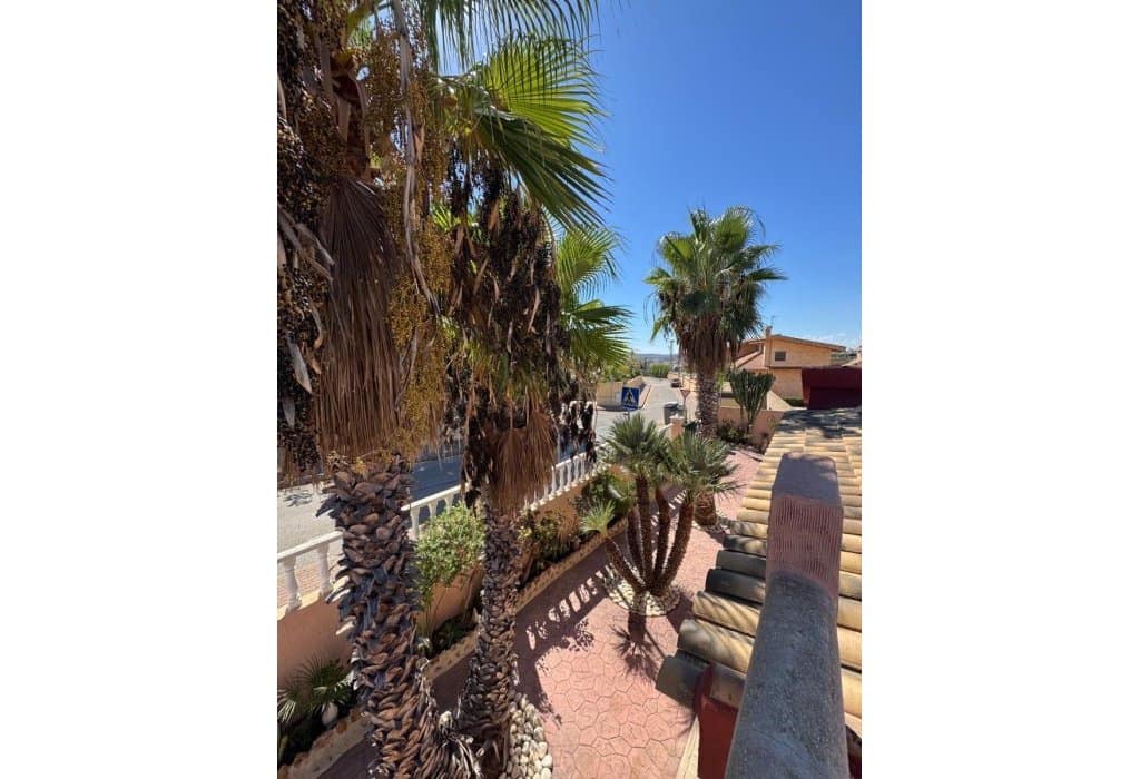 Villa/Maison à vendre à San Fulgencio avec piscine garage - 438 000 € (Ref: 10098896)