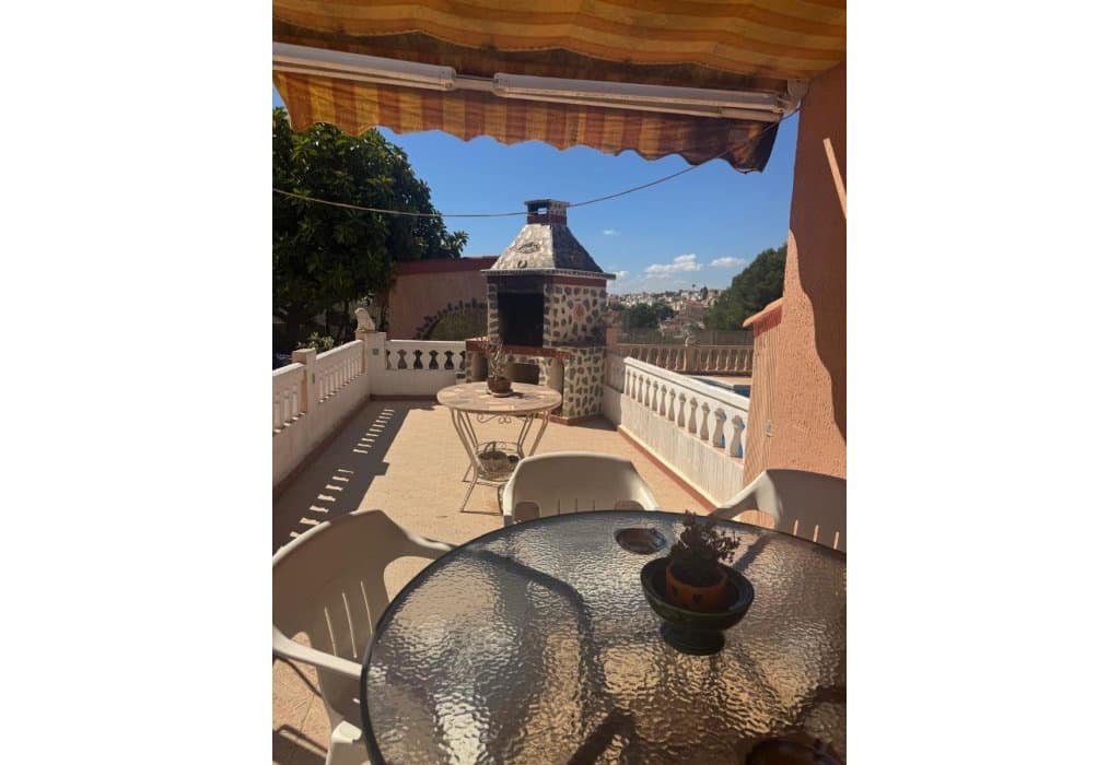 Villa/Maison à vendre à San Fulgencio avec piscine garage - 438 000 € (Ref: 10098896)