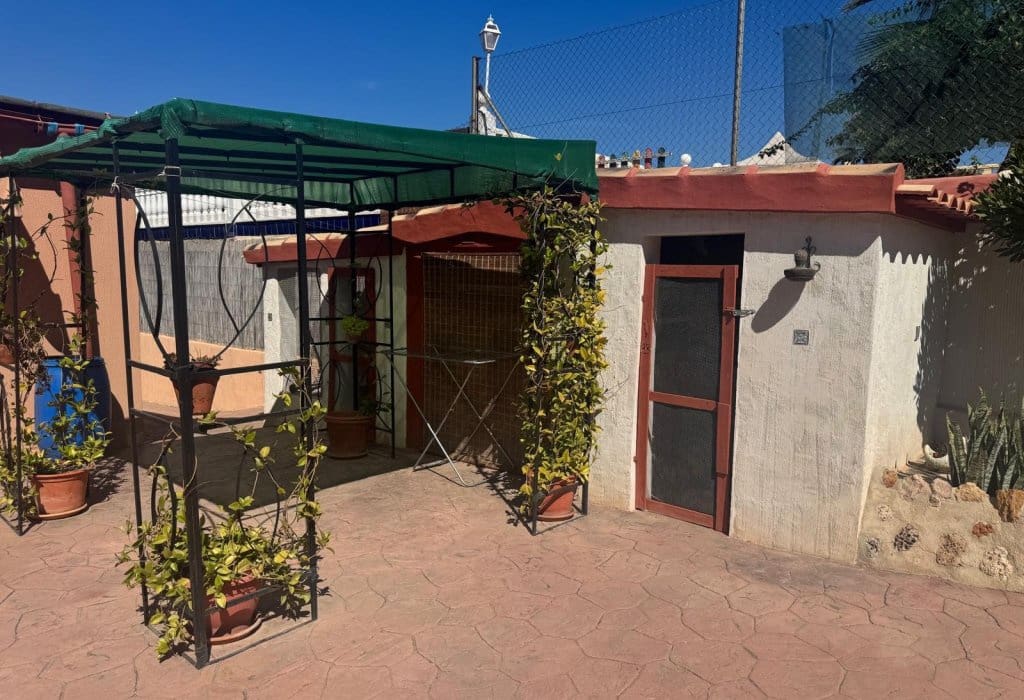 Villa/Maison à vendre à San Fulgencio avec piscine garage - 438 000 € (Ref: 10098896)
