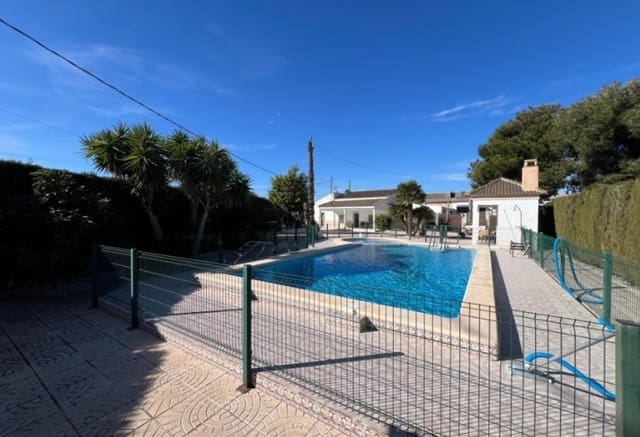 4 soverom Villa til salgs i Dolores med svømmebasseng - € 379 000 (Ref: 9043974)