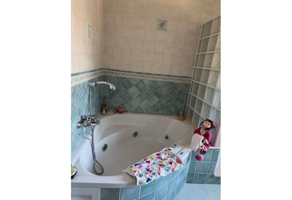 Villa for sale in La Marina with pool - € 840,000 (Ref: 9049587)