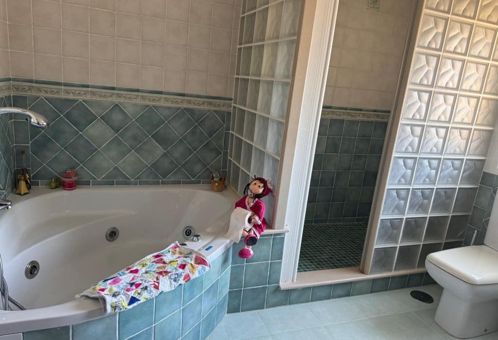 Villa for sale in La Marina with pool - € 840,000 (Ref: 9049587)