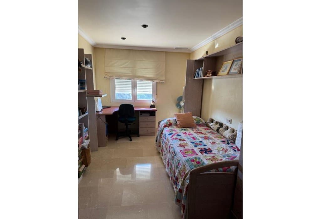 Villa for sale in La Marina with pool - € 840,000 (Ref: 9049587)