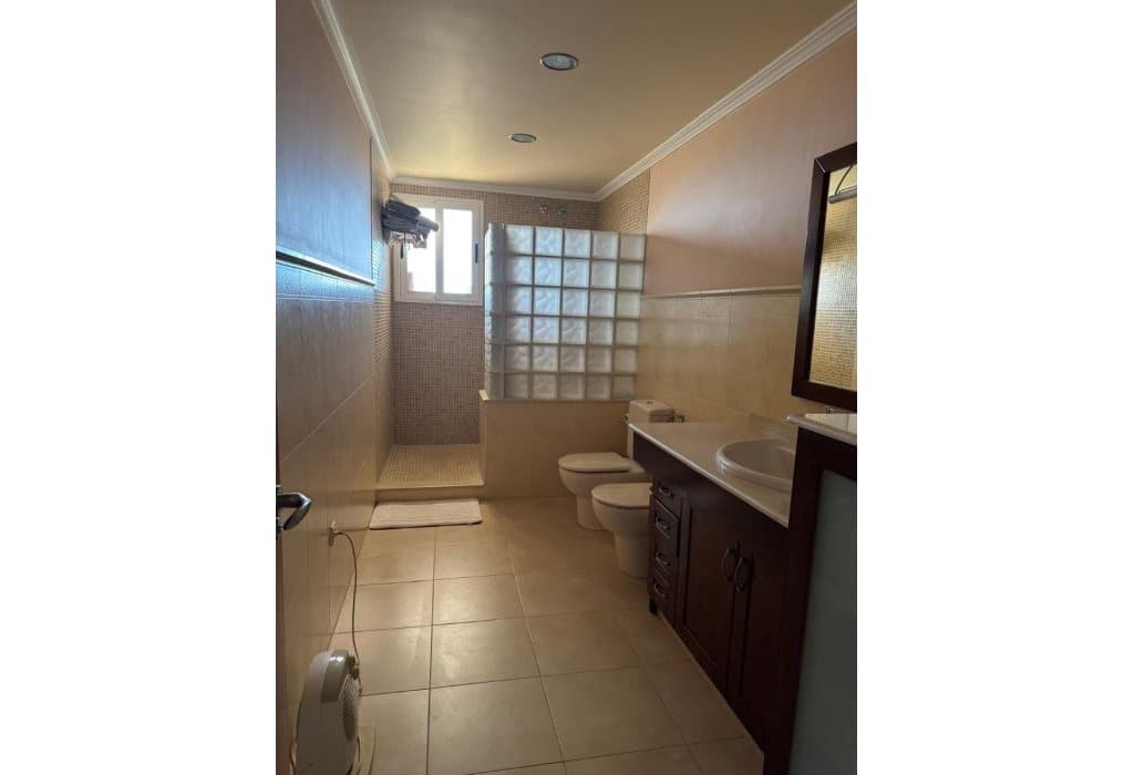 Villa for sale in La Marina with pool - € 840,000 (Ref: 9049587)