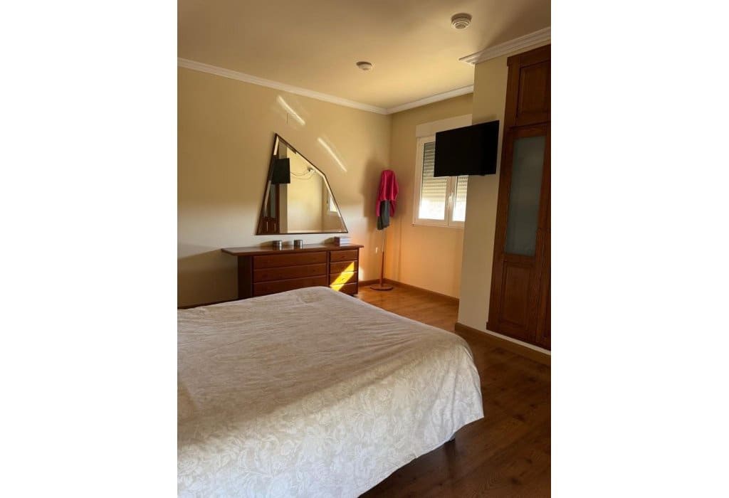 Villa for sale in La Marina with pool - € 840,000 (Ref: 9049587)