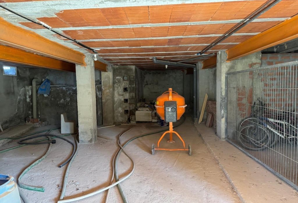 Villa for sale in La Marina with pool - € 840,000 (Ref: 9049587)