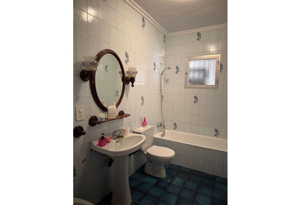 3 bedroom Villa for sale in La Marina with garage - € 310,000 (Ref: 9049594)