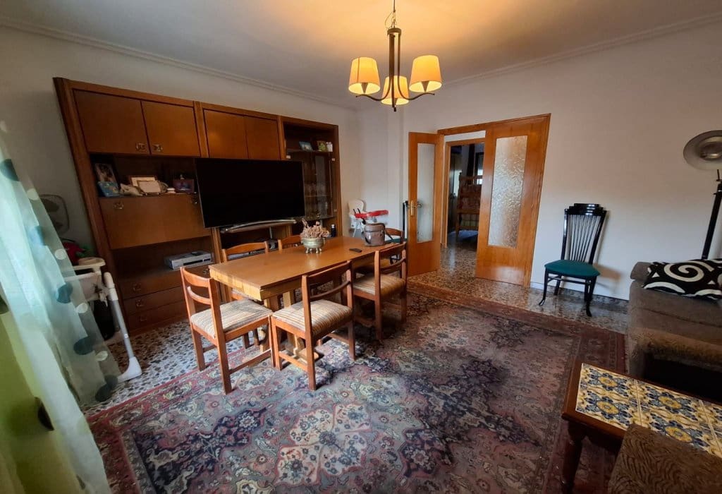 4 soveværelse Byhus til salg i Matola - € 239.000 (Ref: 9049595)