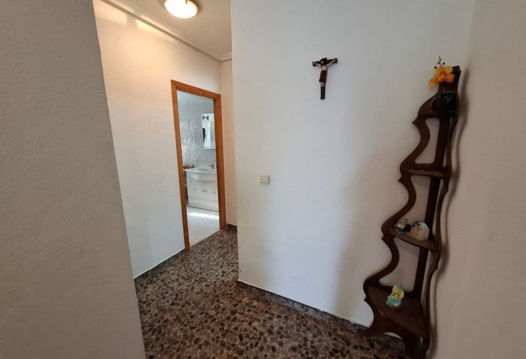 4 soveværelse Byhus til salg i Matola - € 239.000 (Ref: 9049595)