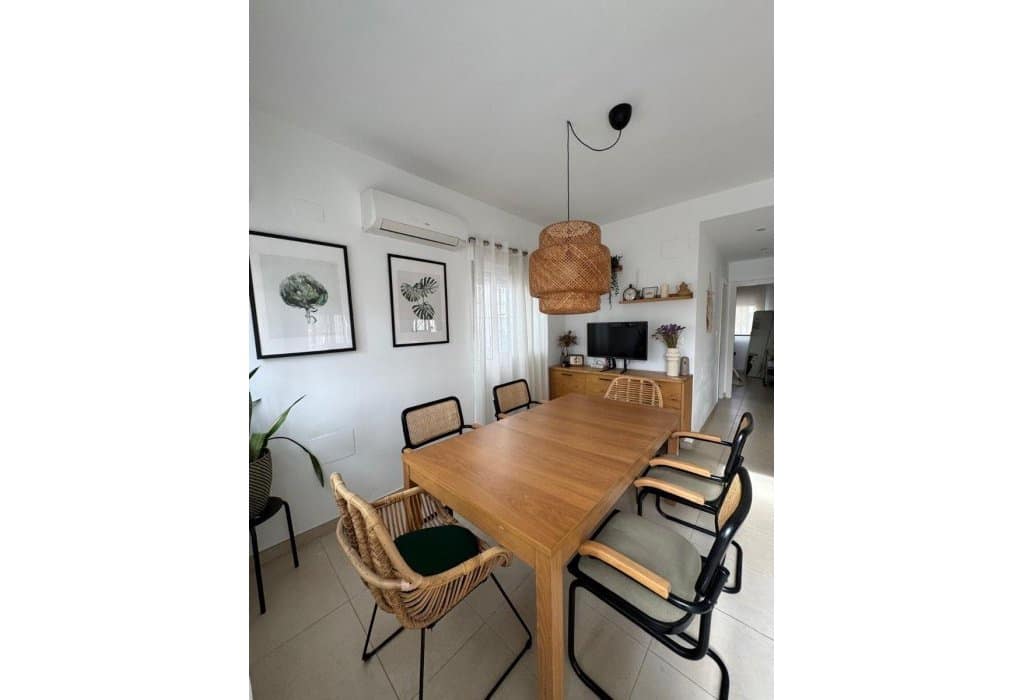 4 soveværelse Villa til salg i San Fulgencio med swimmingpool - € 265.000 (Ref: 9049596)