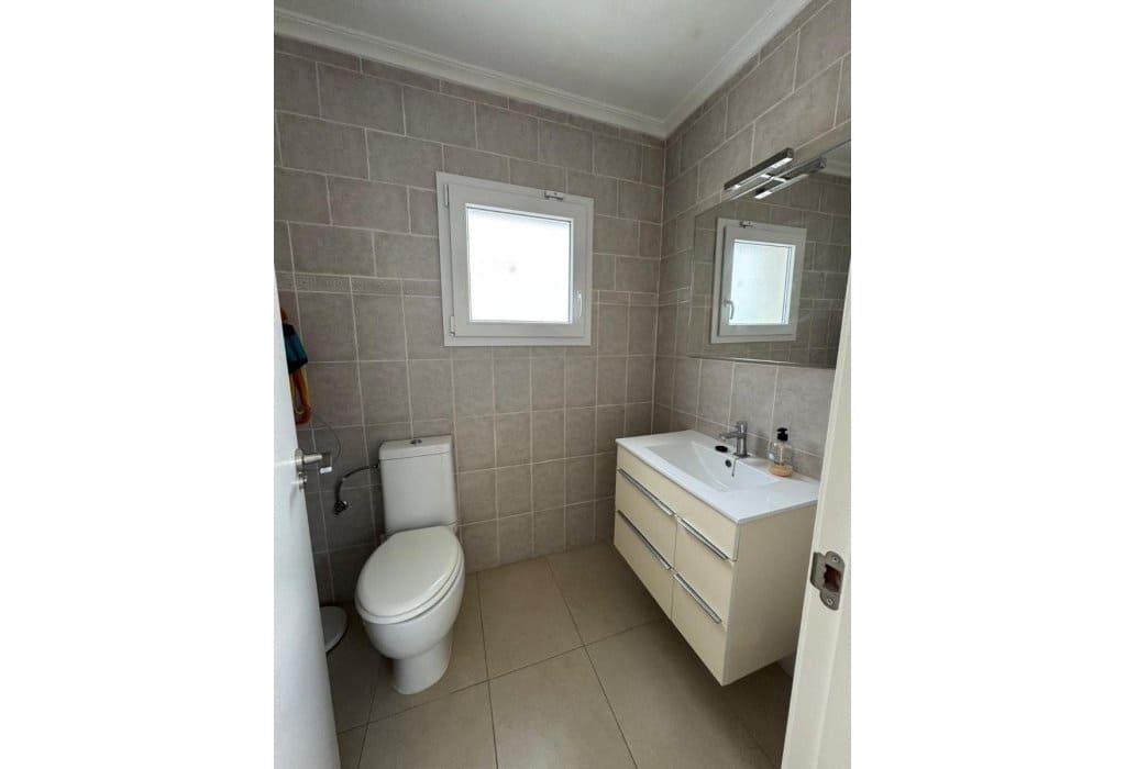 4 soveværelse Villa til salg i San Fulgencio med swimmingpool - € 265.000 (Ref: 9049596)