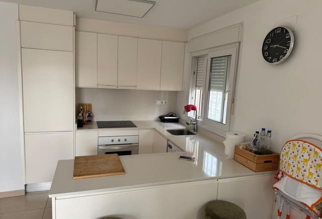 4 bedroom Villa for sale in San Fulgencio with pool - € 265,000 (Ref: 9049596)