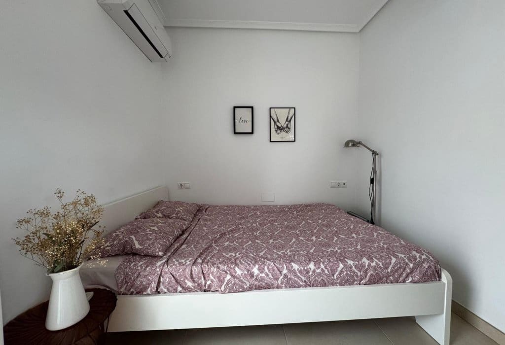 4 soveværelse Villa til salg i San Fulgencio med swimmingpool - € 265.000 (Ref: 9049596)