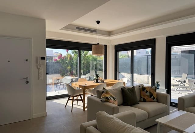 3 bedroom Villa for sale in San Fulgencio with pool - € 430,000 (Ref: 9254067)