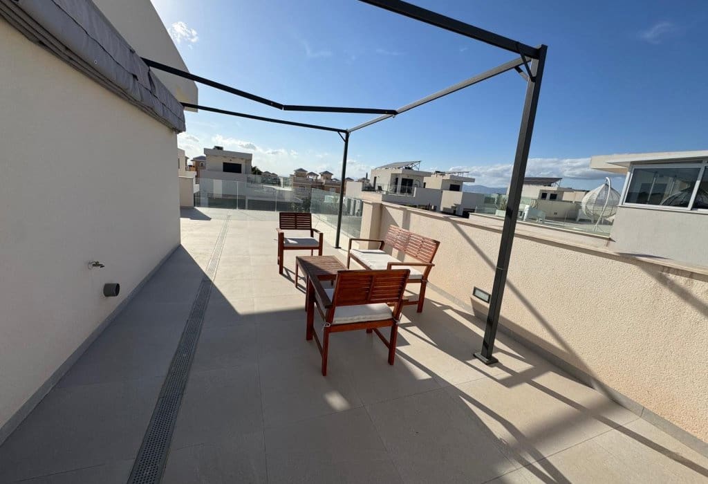 3 bedroom Villa for sale in San Fulgencio with pool - € 430,000 (Ref: 9254067)