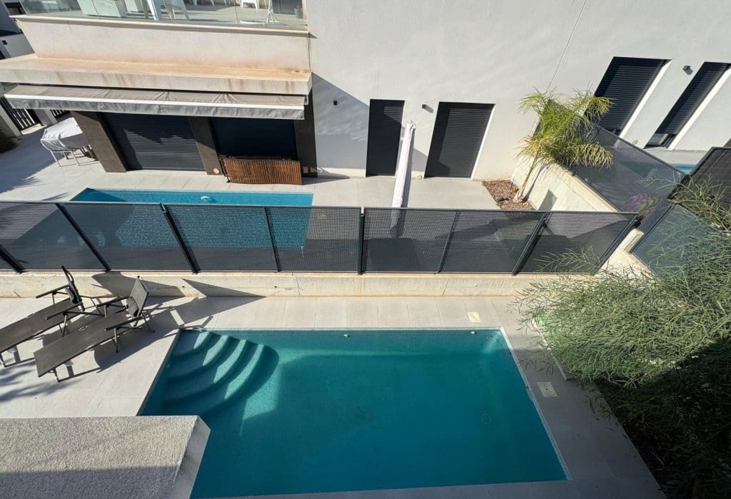 3 bedroom Villa for sale in San Fulgencio with pool - € 430,000 (Ref: 9254067)